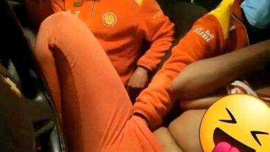 SHELL Garage Attendants Finger Fucks Customer