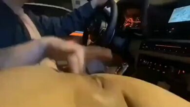 Fingering Pussy While Driving