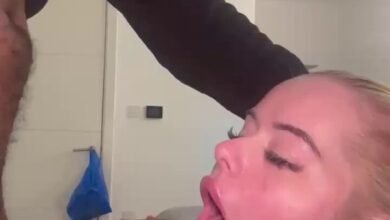 Slow fuck my throat