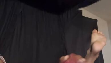 Ebony squirting everywhere solo
