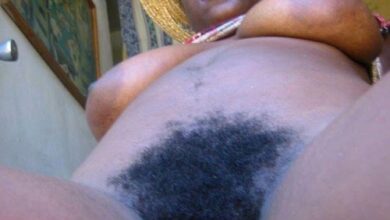 Mzansi girl with big hairy pussy