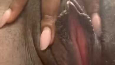 Squeeze that pussy juice out
